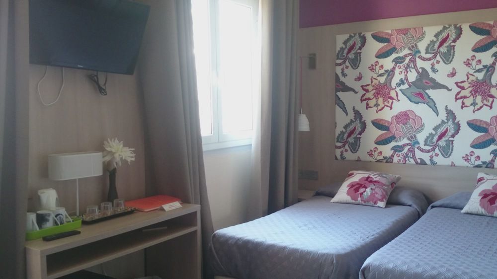 Hotel Ginebra Barcelona Ngoại thất bức ảnh