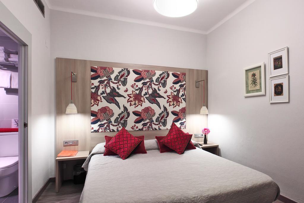 Hotel Ginebra Barcelona Ngoại thất bức ảnh