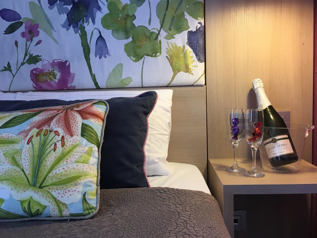 Hotel Ginebra Barcelona Ngoại thất bức ảnh