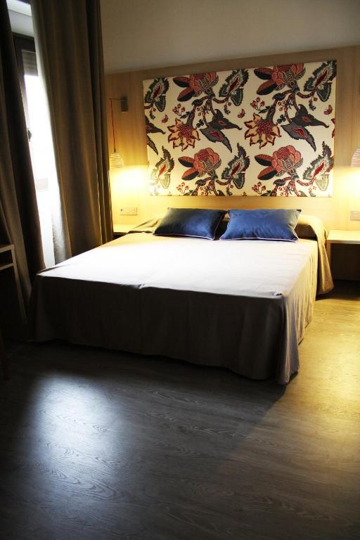 Hotel Ginebra Barcelona Ngoại thất bức ảnh
