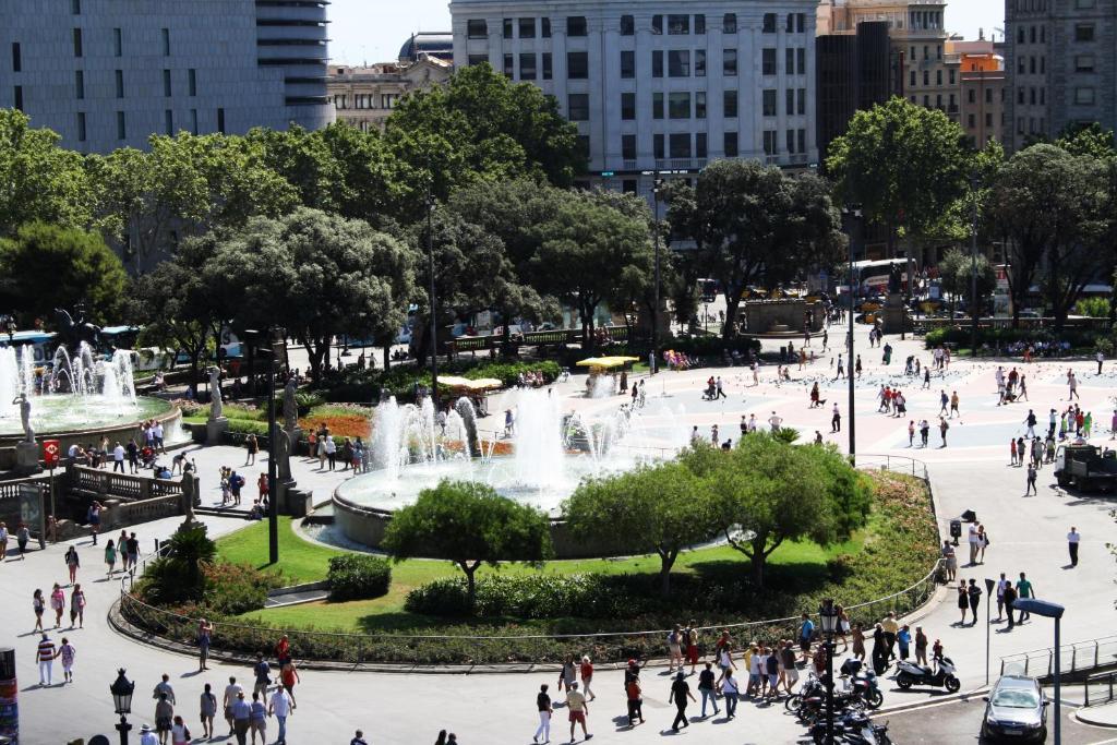 Hotel Ginebra Barcelona Ngoại thất bức ảnh