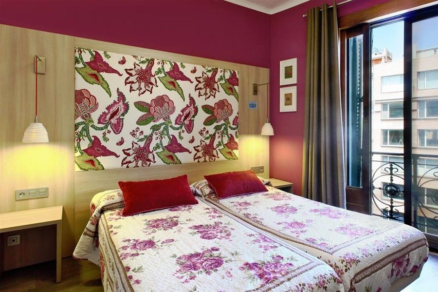 Hotel Ginebra Barcelona Ngoại thất bức ảnh